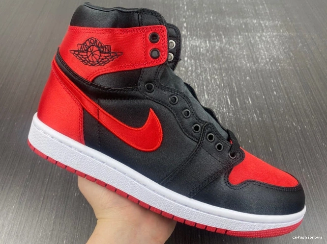 Jordan Bred Satin Air FD4810-061 High 1 OG WMNS 0822